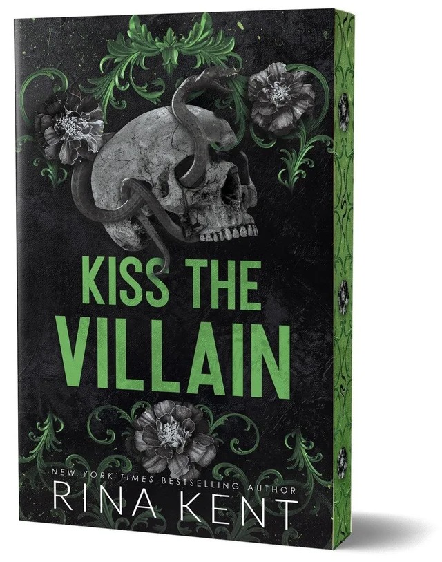 Kiss the Villain Kiss the Villain: Deluxe Edition by Rina Kent Paperback - Image 1